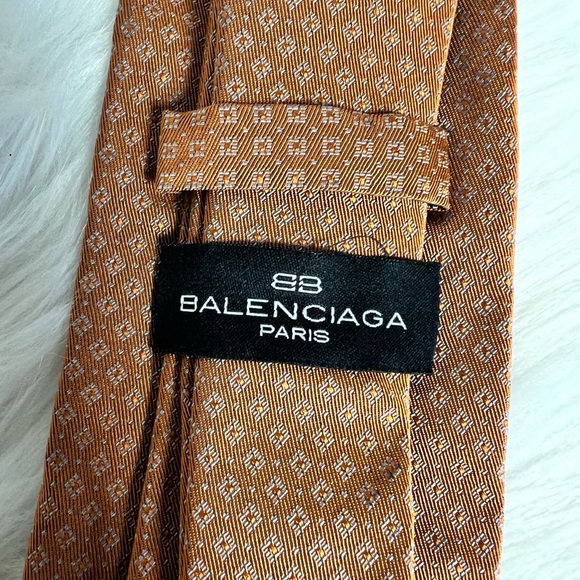 Balenciaga necktie - Picture 4 of 5